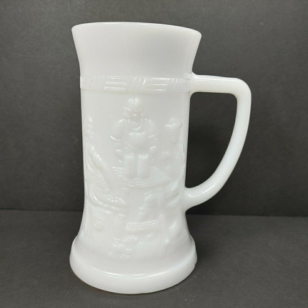 VTG Federal Milk Glass Tavern Scene Stein Drink Cup Tankard Beer Mug Working Man